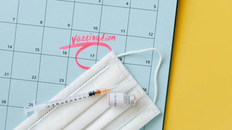 Calendrier vaccinal pour bébé : tout ce que les parents doivent savoir